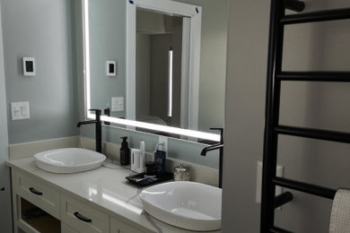 Small minimalist bathroom photo in Other