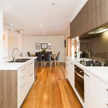 Warranwood Kitchen 2