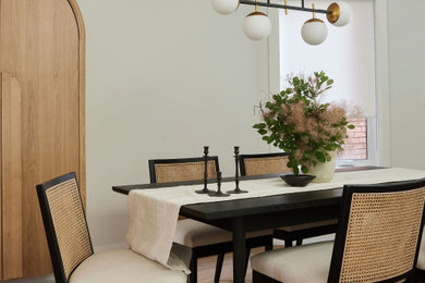 Dining room - transitional dining room idea in Toronto