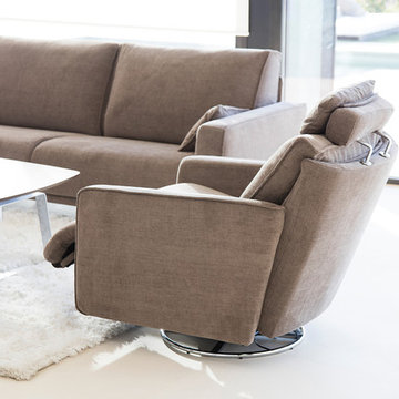 Bonne Modern Recliner by Famaliving California