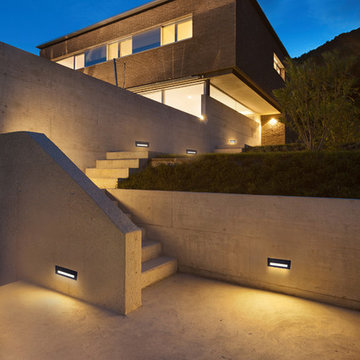 Exterior Home Lighting
