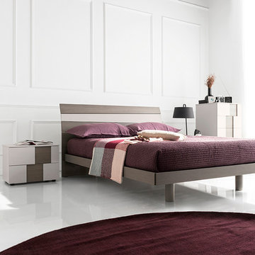 Utah Nightstand - Matt Hemp Finish Frame and Doors - Ash Grey Finish Shelf