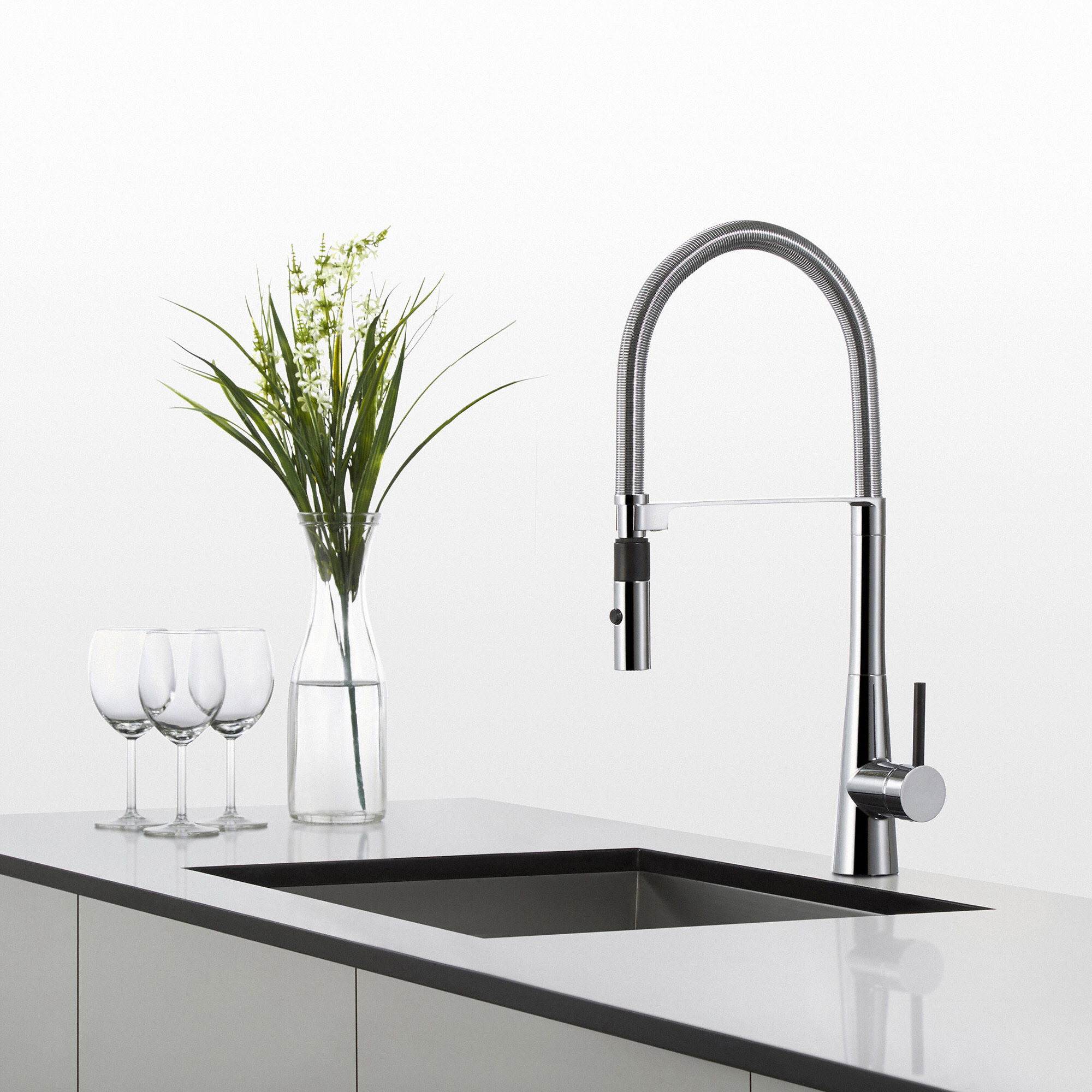 KRAUS Crespo 1-Handle Pre-Rinse Kitchen Faucet With 2-Function Sprayer, Chrome