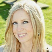 Lora Bonds billede