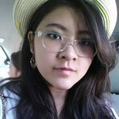 Khloe Phams foto