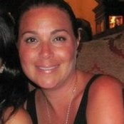 Lisa Calabros foto