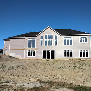 JAMES HARDIE SIDING & ROYAL VINYL SIDING - ASHTON, ON