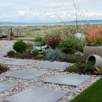 Contemporary Seaside Garden