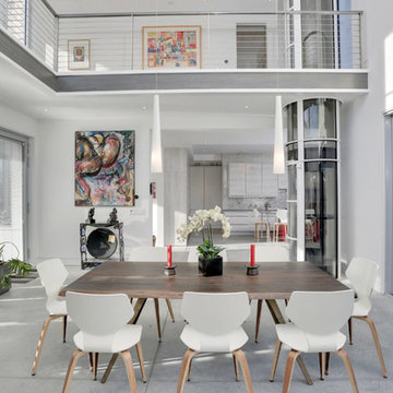 Contemporary home with PVE