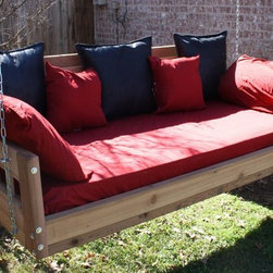 American Style Swinging Daybed - Patio Furniture And Outdoor Furniture