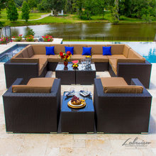 Wahl Outdoor Seating