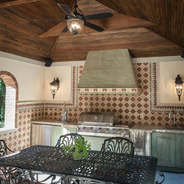 Tuscan Style Outside Kitchen