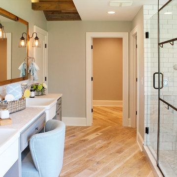 Bath Crashers - Episode "Ombre Tub" - DIY Network