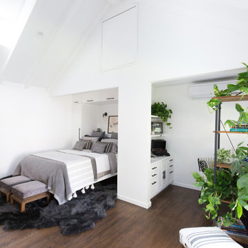 Studio City: Relaxed Eclectic Modern Garage Conversion