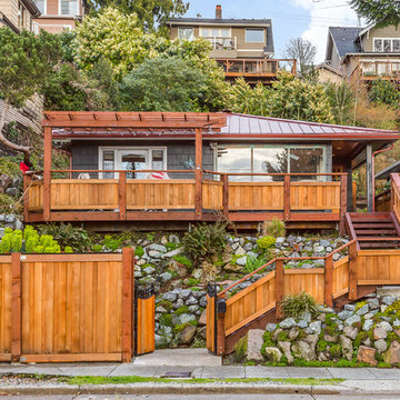 Queen Anne Beach Bungalow