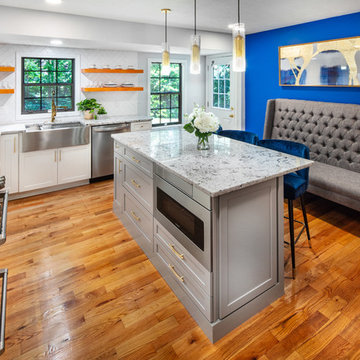 Kitchen With A Splash of Color!