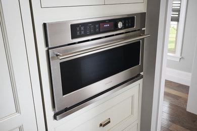 Example of a minimalist kitchen design
