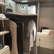 Bedroom Walk in Wardrobe