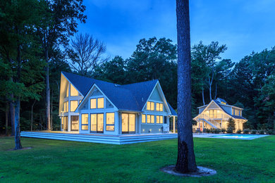 Inspiration for an exterior home remodel in Baltimore