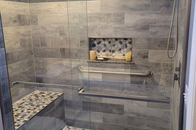 Example of a classic bathroom design in Philadelphia
