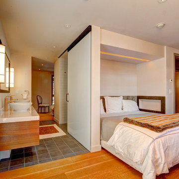 En Suite Master Bedroom