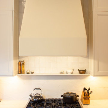 Las Canoas Kitchen