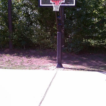 Clinton D's Pro Dunk Gold Basketball System on a 20x19 in Durham, NC