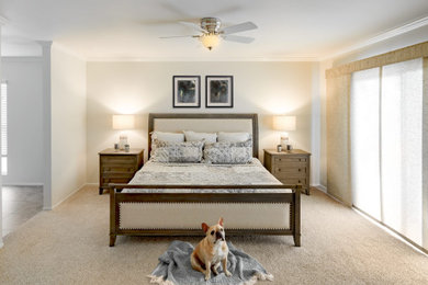Bedroom - eclectic bedroom idea in Phoenix