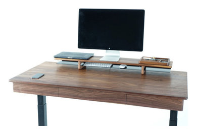 Woolsey Smart Desk | Walnut Or White Oak