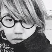 Even Yiwen Li's photo