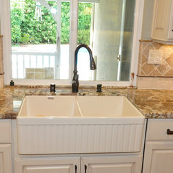 Dynasty Brookside Sq. Maple Opaque Oyster Cognac - Kitchen Sinks