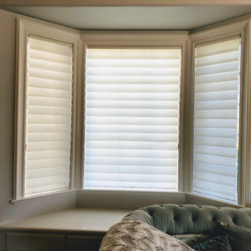 Hunter Douglas light filtering Vignette