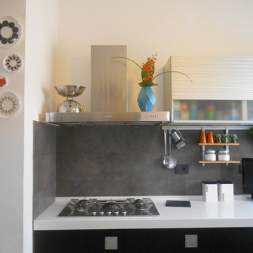 CASA_D&M composizione piatti a parete