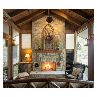 A Modern Day Cabin Porch - Nashville - by The Porch Company