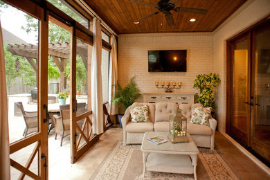 Sunroom photo in Jackson