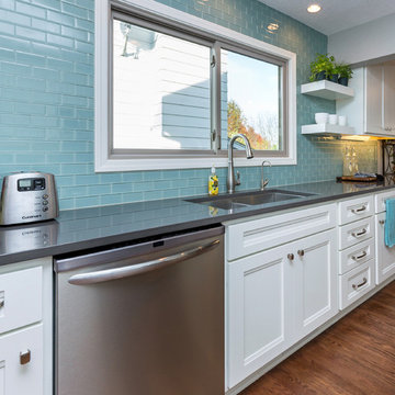 Kitchen Lives Larger in West Des Moines