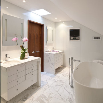 Modern Bathroom