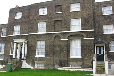 Photo of a classic home in London.