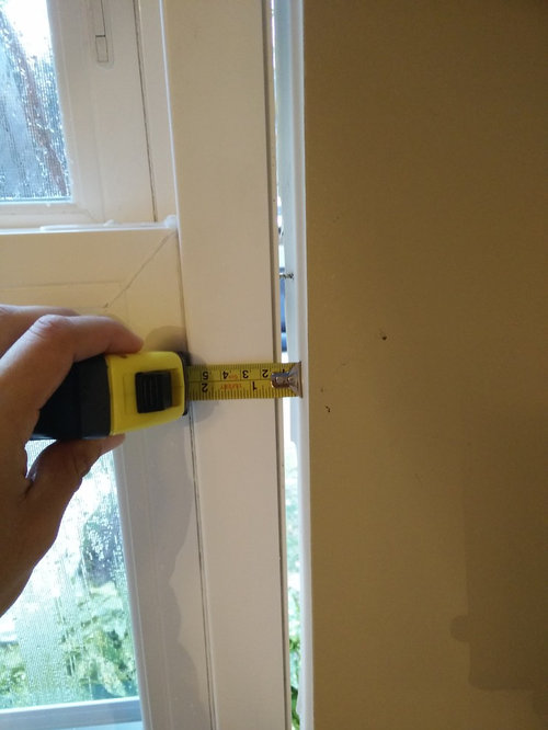 huge gap between new window and frame. Should I be worried?