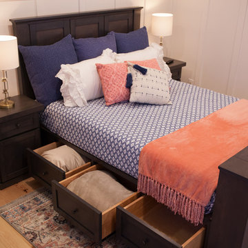 Hartford TV Bed with Driftwood Finish