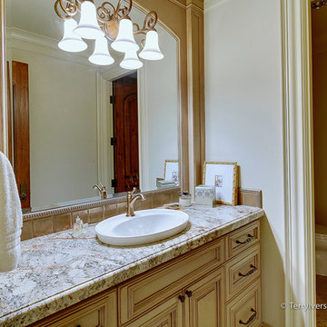 Uplands Country Club House