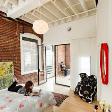 Izzy's room