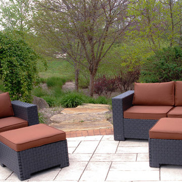 Slim Outdoor Showcase