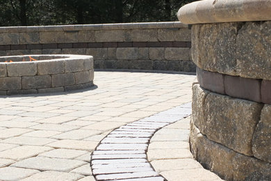 Elegant patio photo in Columbus
