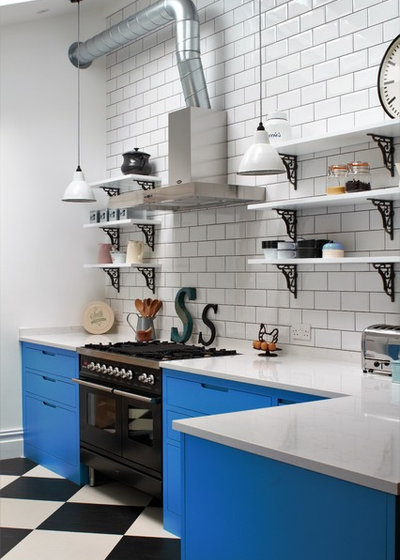Industrial Kitchen by Sustainable Kitchens