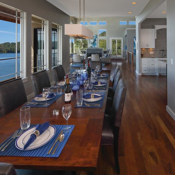 Glaize 2 - Custom Lake Front Home
