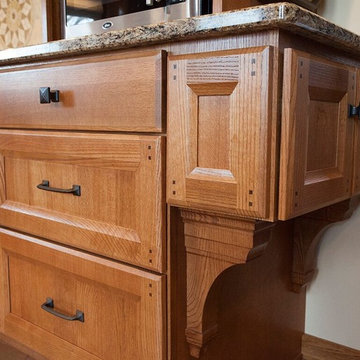 Quartersawn Oak Kitchen