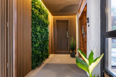 Inspiration for a midcentury entryway in Canberra - Queanbeyan.