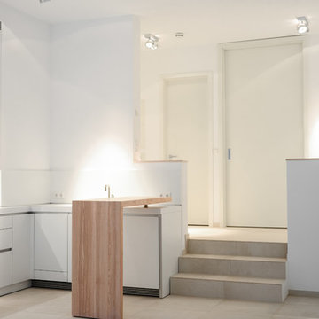 bulthaup b1 Küche in Laminat weiß