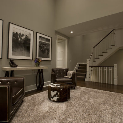 Example of a transitional home design design in Chicago